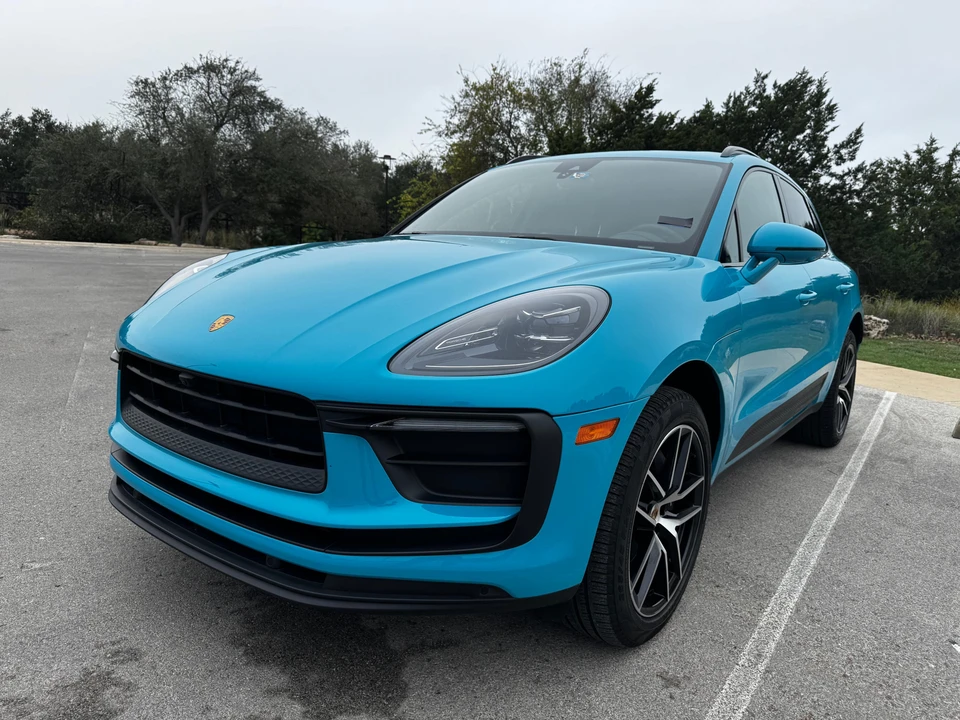 2022 Porsche Macan - Image 6 of 31