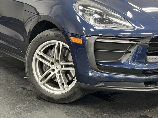 2022 Porsche Macan - Image 4 of 12