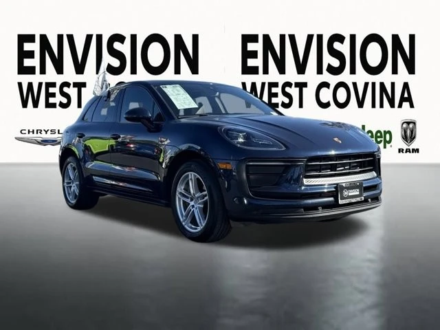2022 Porsche Macan - Image 2 of 12