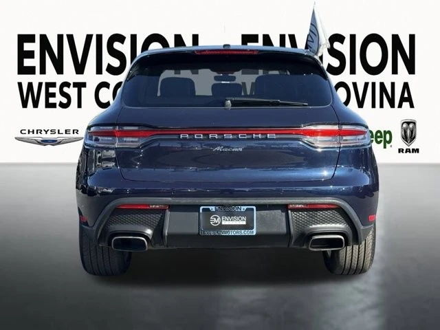 2022 Porsche Macan - Image 7 of 12