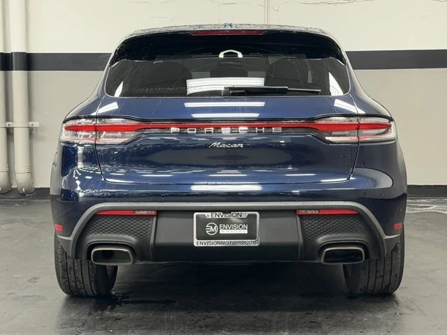 2022 Porsche Macan - Image 11 of 12