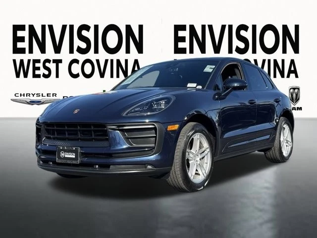 2022 Porsche Macan - Image 4 of 12