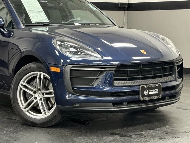 2022 Porsche Macan - Image 3 of 12