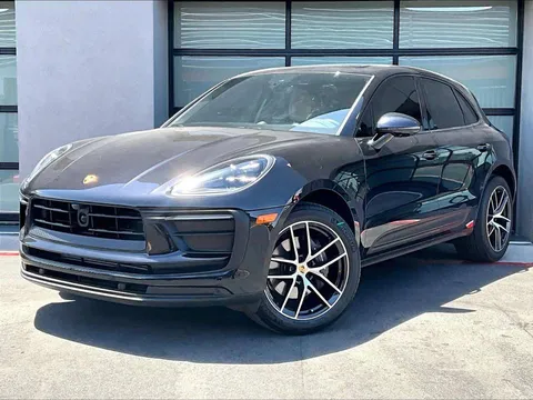 2022 Porsche Macan