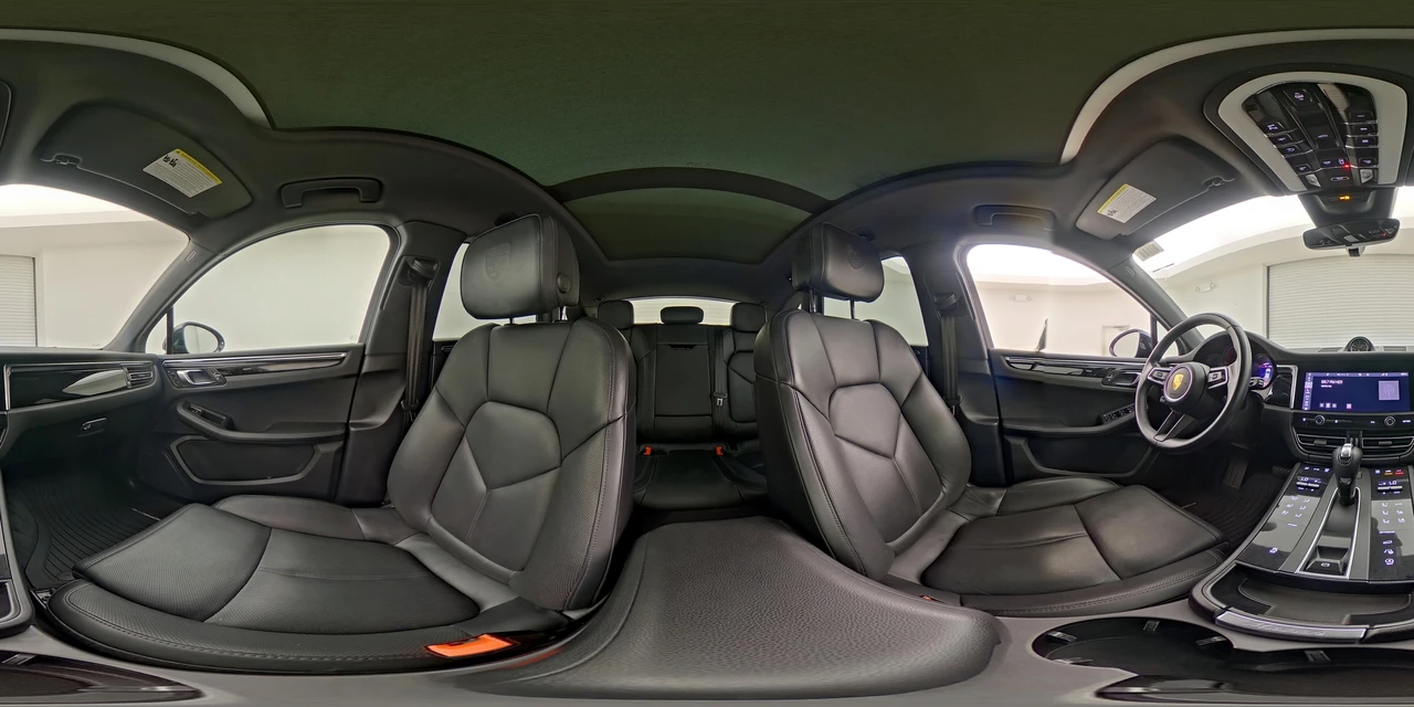 2022 Porsche Macan - Image 25 of 25