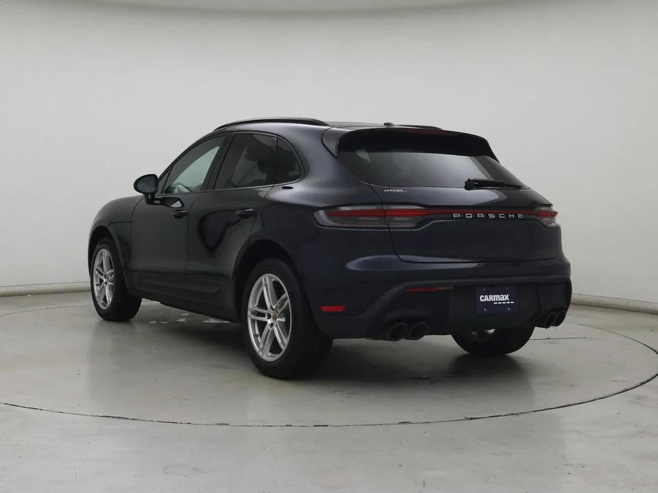 2022 Porsche Macan - Image 3 of 25