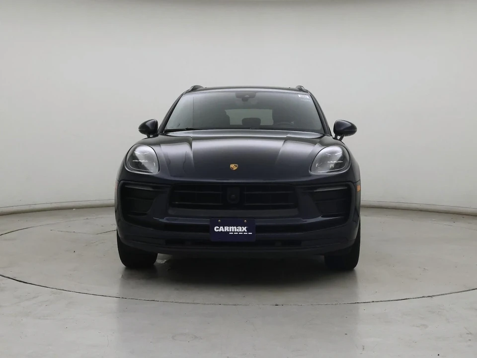 2022 Porsche Macan - Image 6 of 25