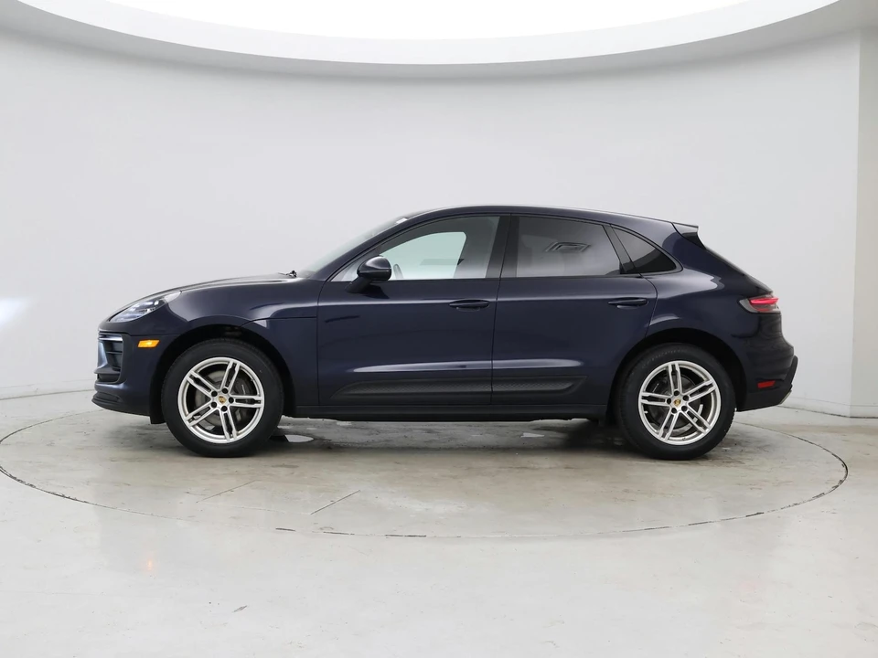2022 Porsche Macan - Image 4 of 27