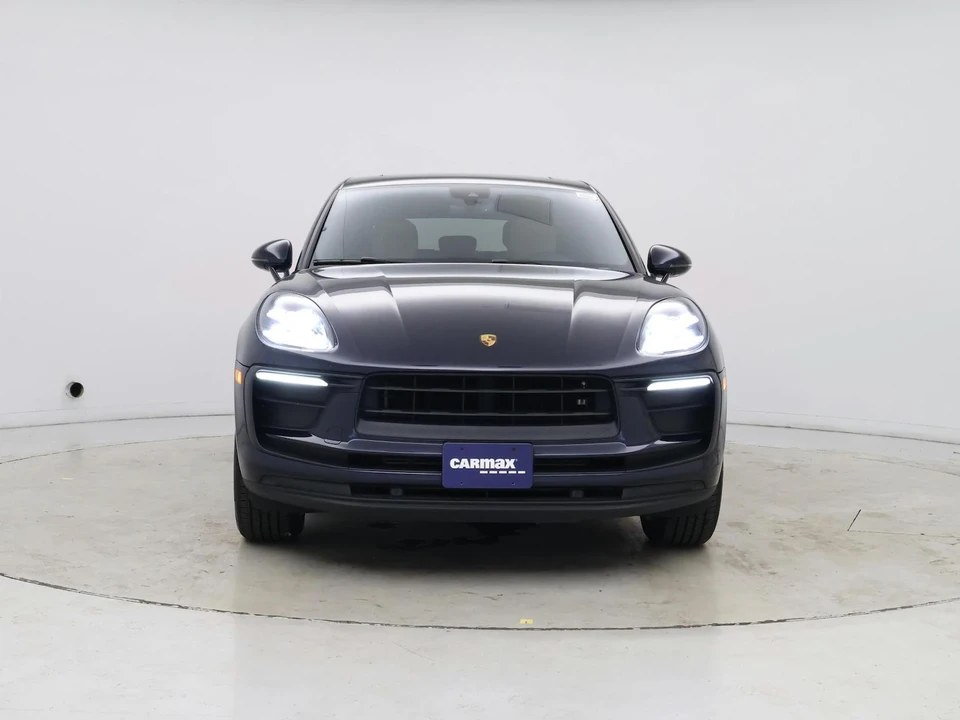 2022 Porsche Macan - Image 6 of 27