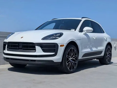 2022 Porsche Macan