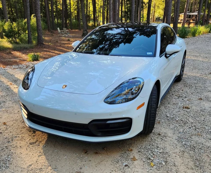 2022 Porsche 976 Panamera - Image 2 of 10