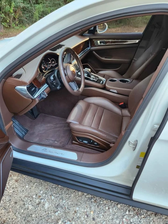 2022 Porsche 976 Panamera - Image 7 of 10