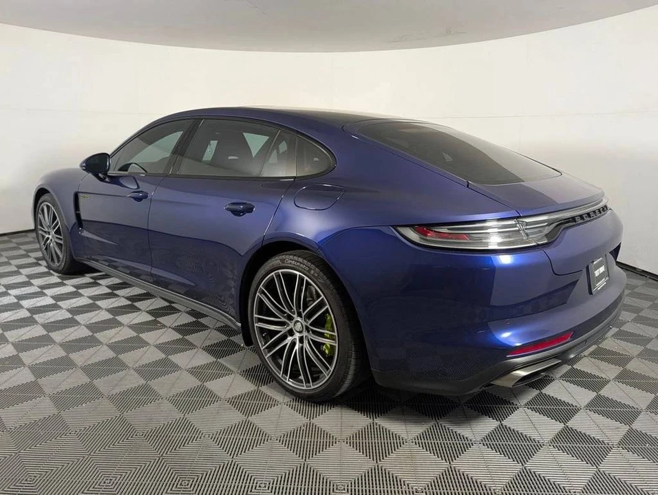 2022 Porsche 971 Panamera S - Image 3 of 5