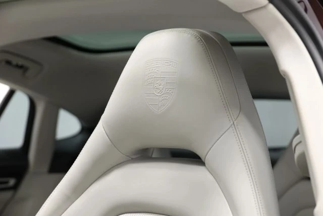 2022 Porsche 971 Panamera - Image 20 of 31