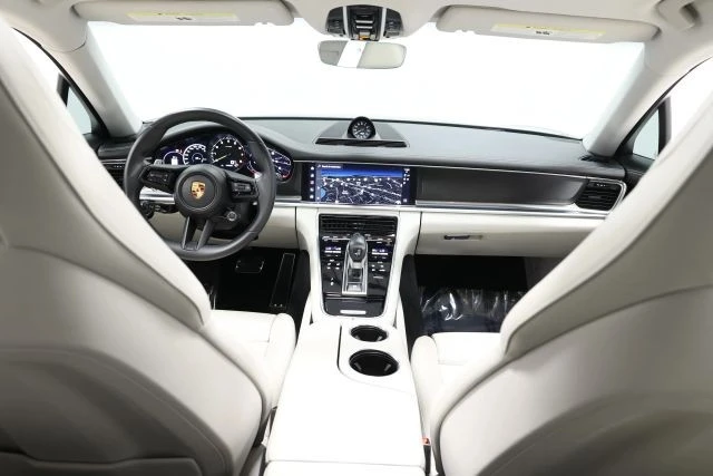 2022 Porsche 971 Panamera - Image 25 of 31
