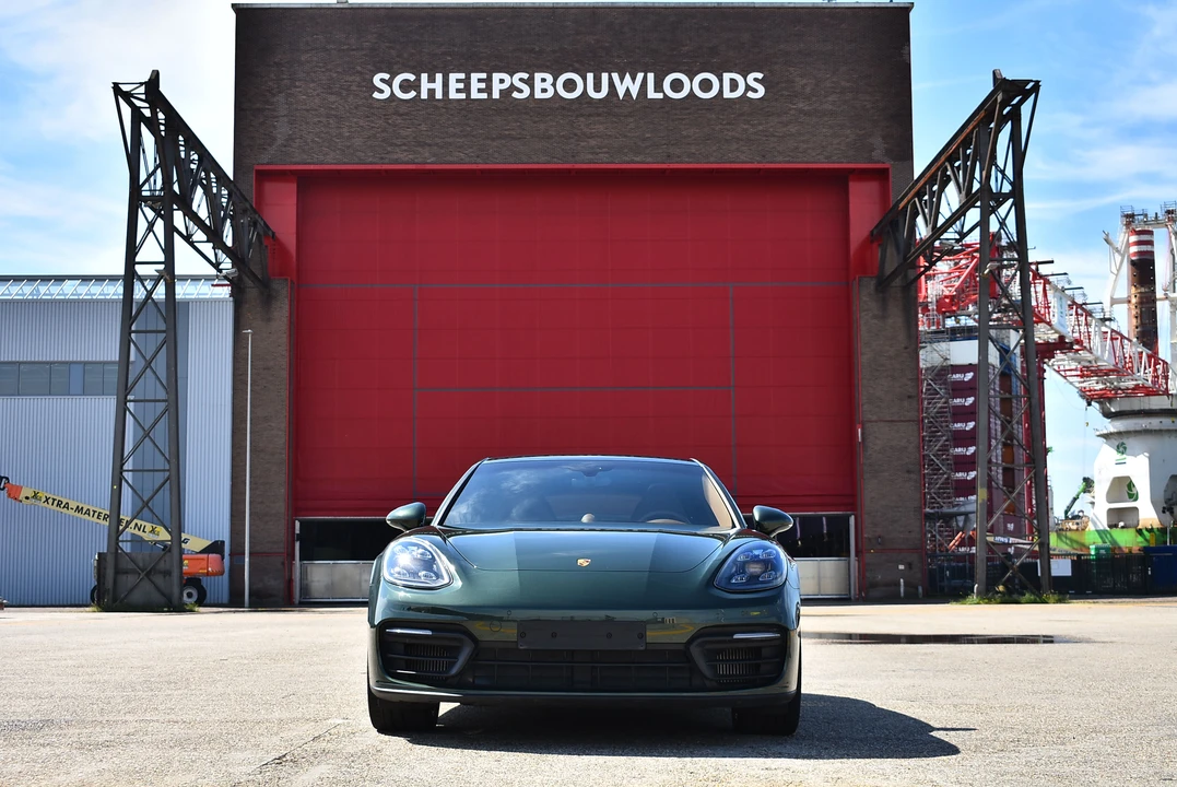 2022 Porsche 971 Panamera S - Image 2 of 31