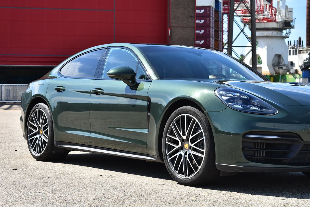 2022 Porsche 971 Panamera S - Image 29 of 31