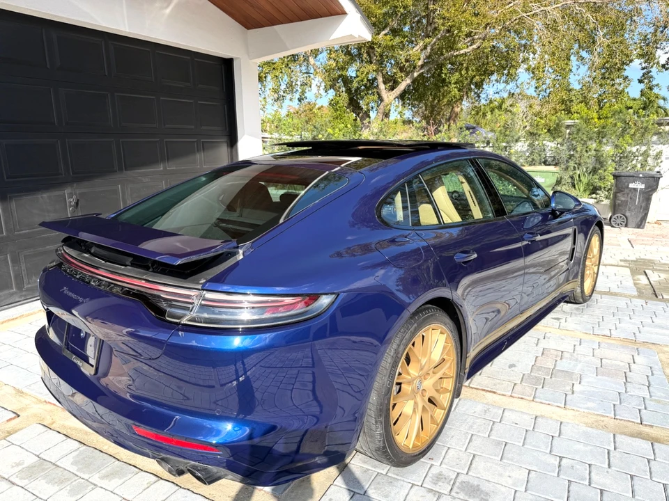 2022 Porsche 971 Panamera - Image 14 of 21
