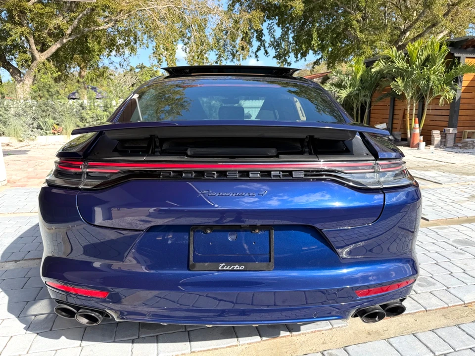 2022 Porsche 971 Panamera - Image 13 of 21