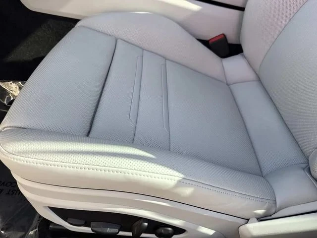 2022 Porsche 971 Panamera - Image 19 of 20