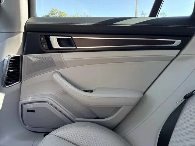 2022 Porsche 971 Panamera - Image 10 of 20