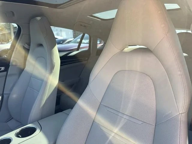 2022 Porsche 971 Panamera - Image 18 of 20