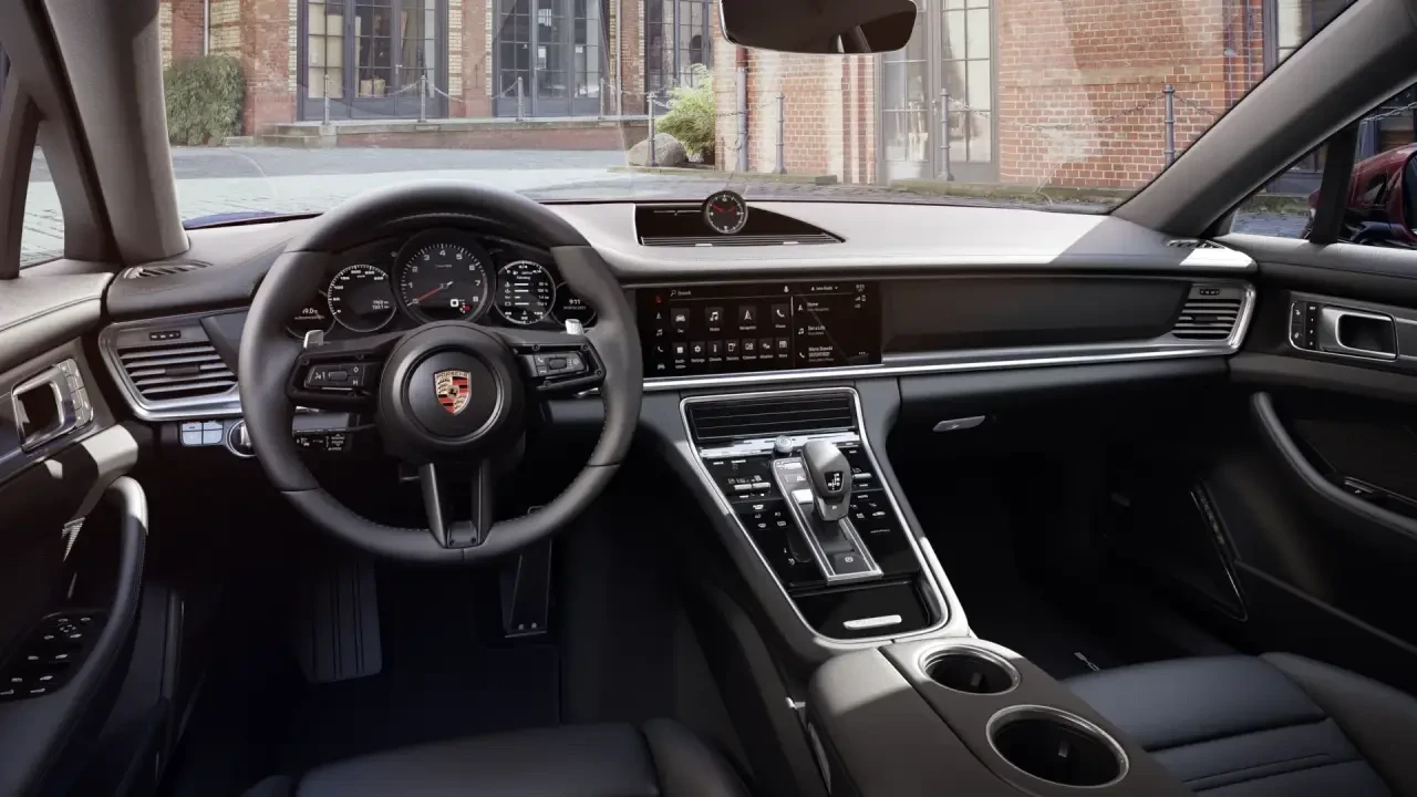 2022 Porsche 976 Panamera - Image 4 of 6