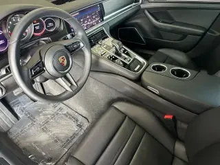 2022 Porsche 971 Panamera - Image 4 of 4