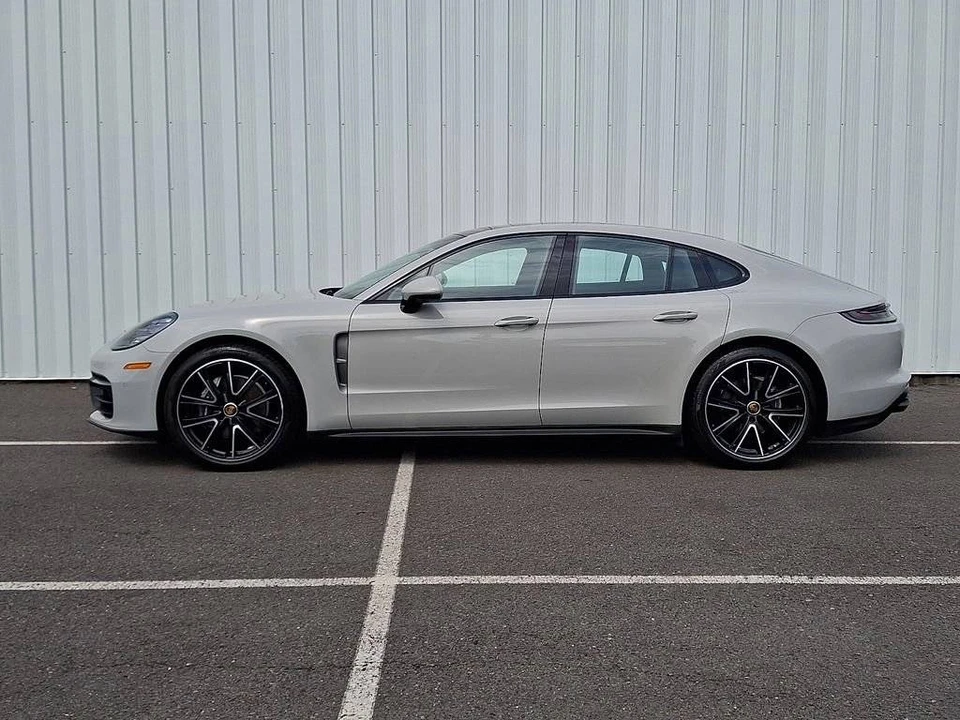 2022 Porsche 971 Panamera - Image 2 of 5