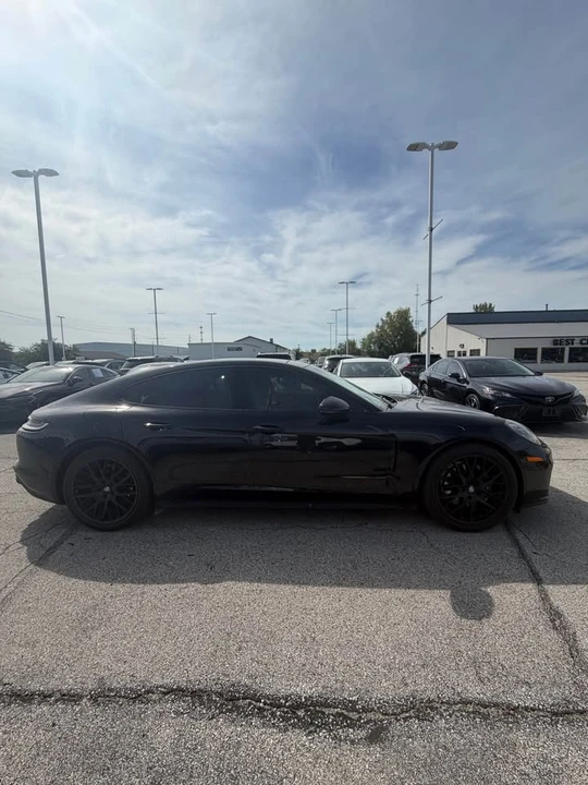 2022 Porsche 971 Panamera - Image 4 of 16