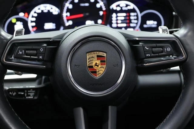 2022 Porsche 971 Panamera - Image 27 of 31