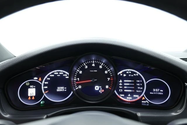 2022 Porsche 971 Panamera - Image 28 of 31