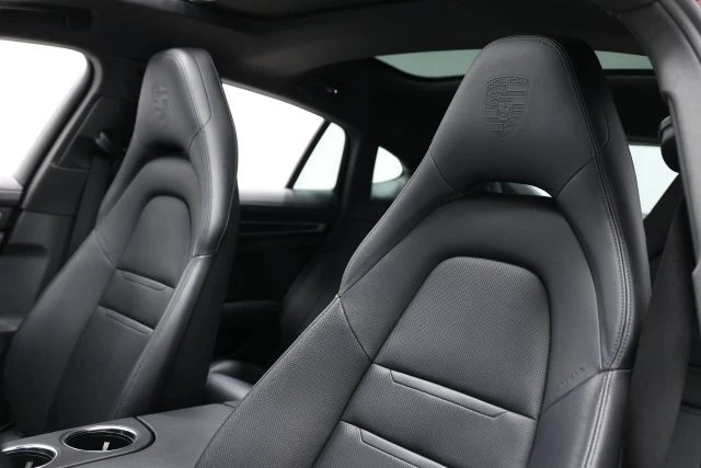 2022 Porsche 971 Panamera - Image 19 of 31
