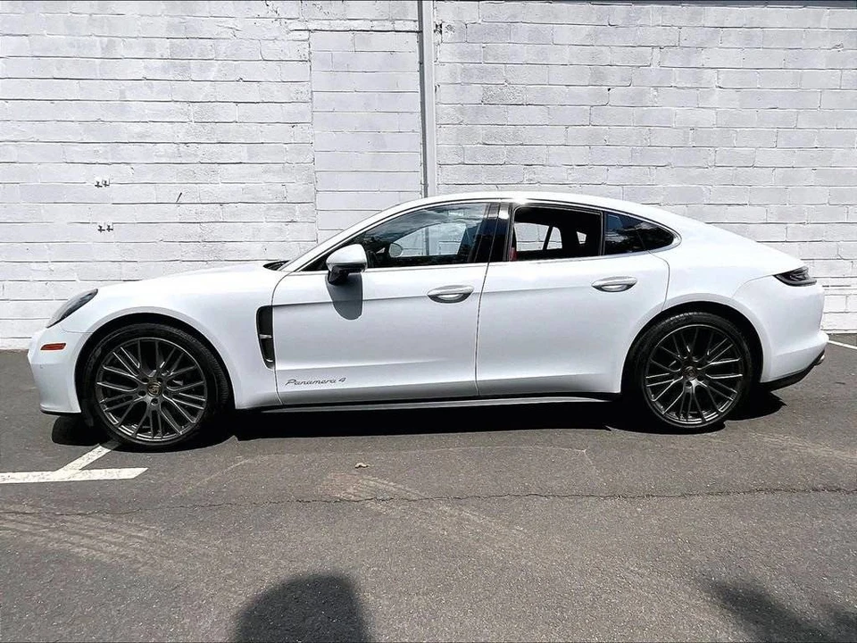 2022 Porsche 971 Panamera - Image 2 of 5