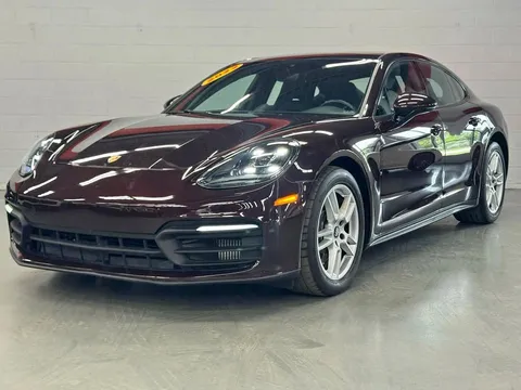 2022 Porsche Panamera 4 Sedan 4D