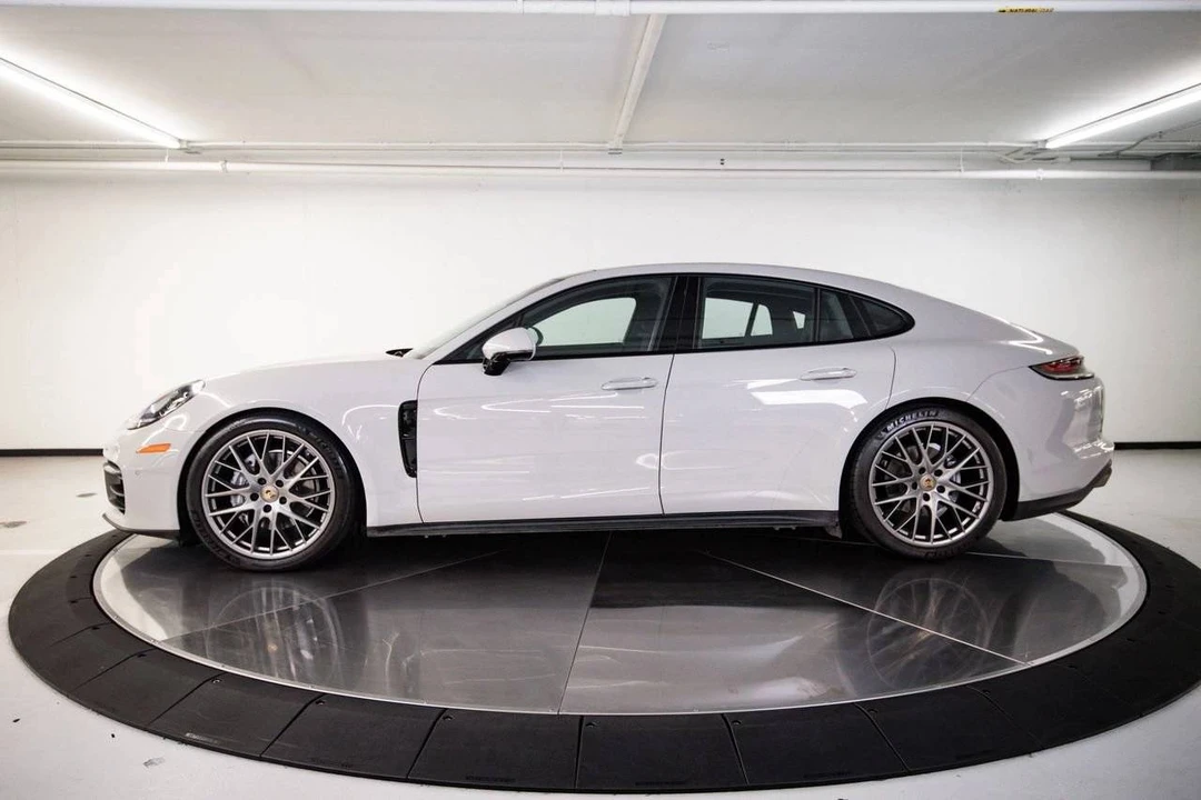 2022 Porsche 971 Panamera - Image 2 of 5