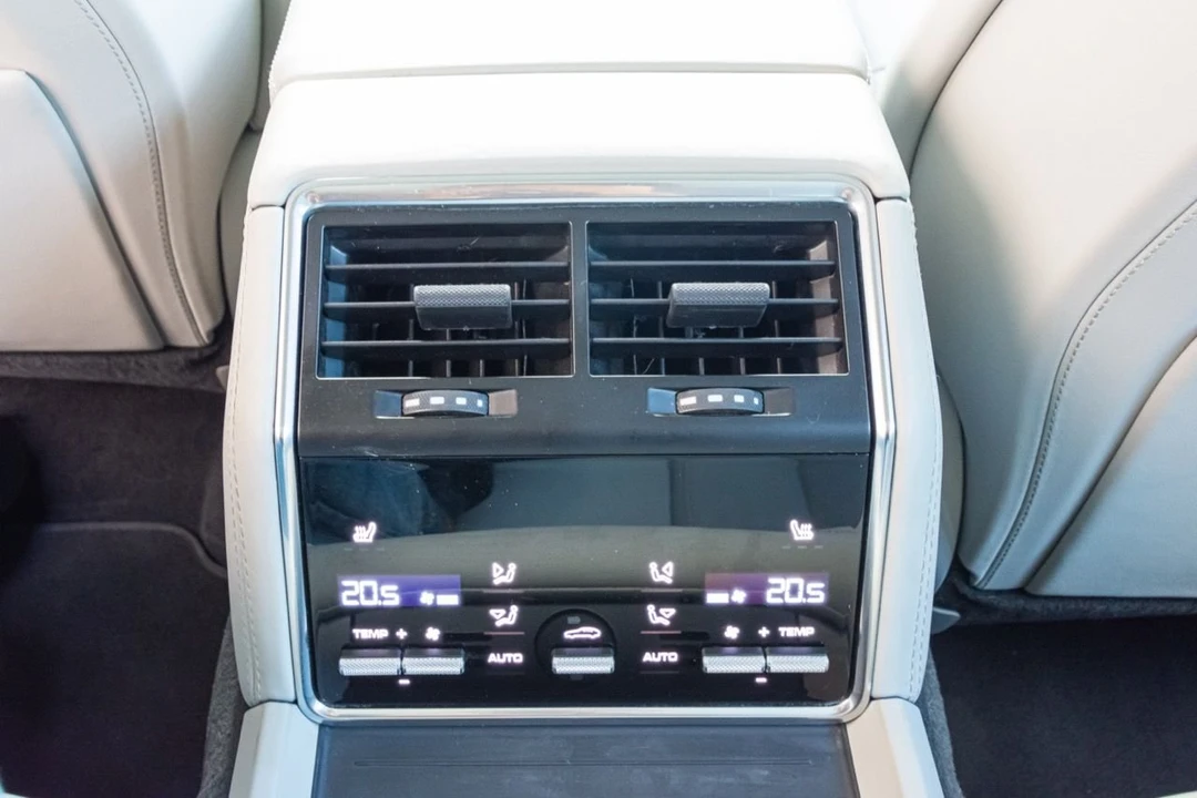 2022 Porsche 971 Panamera - Image 14 of 15