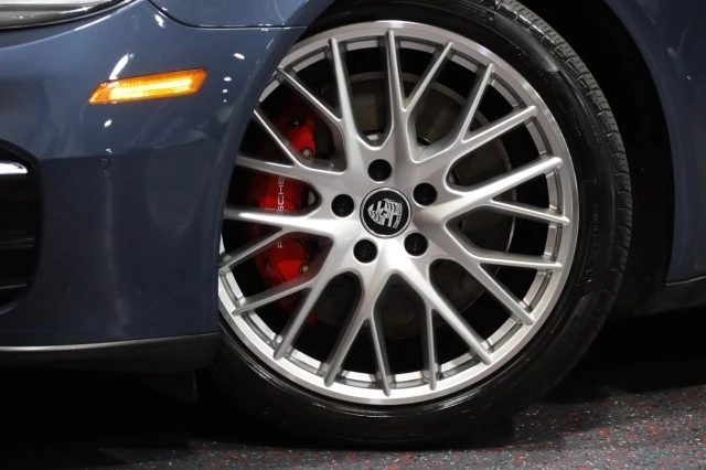 2022 Porsche 971 Panamera S - Image 21 of 21