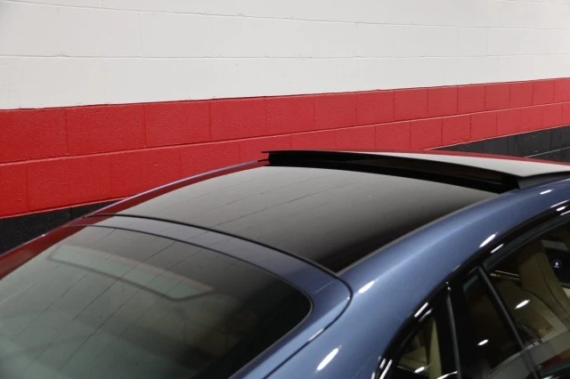 2022 Porsche 971 Panamera S - Image 11 of 21