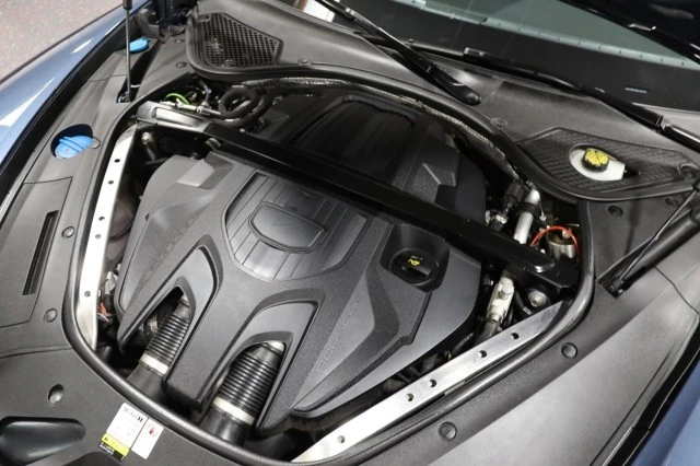 2022 Porsche 971 Panamera S - Image 17 of 21