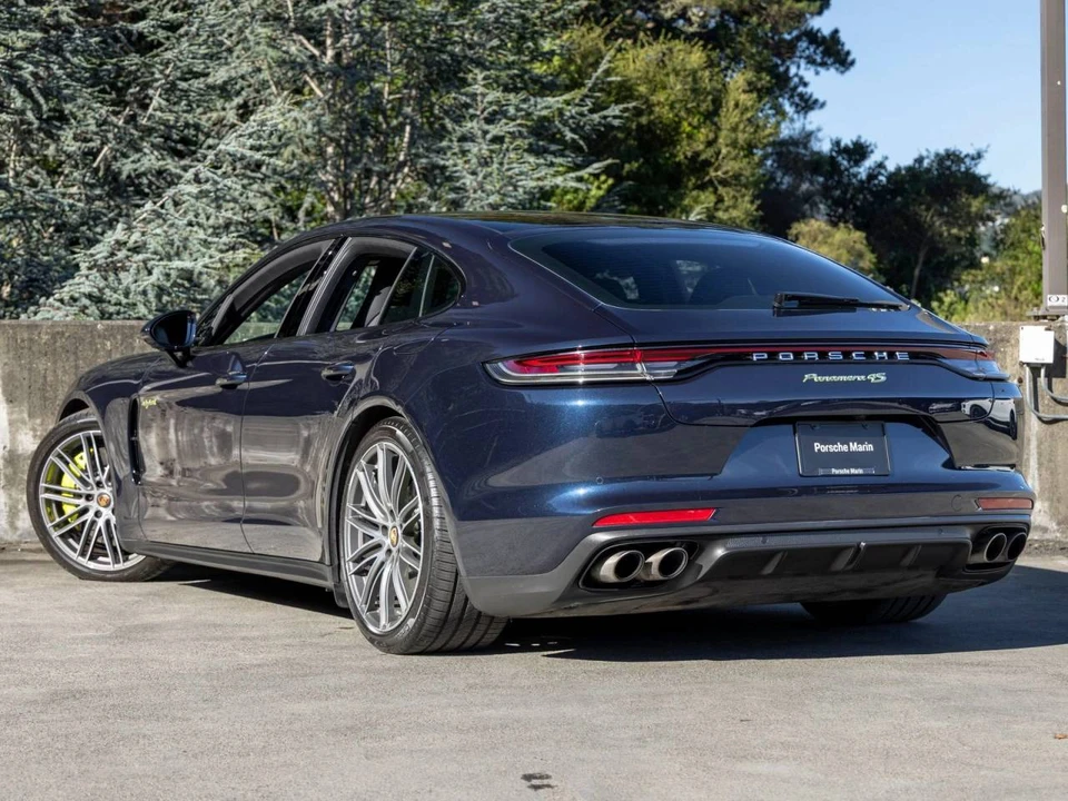 2022 Porsche 971 Panamera 4S - Image 3 of 5