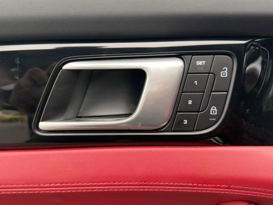 2022 Porsche 971 Panamera S - Image 14 of 20