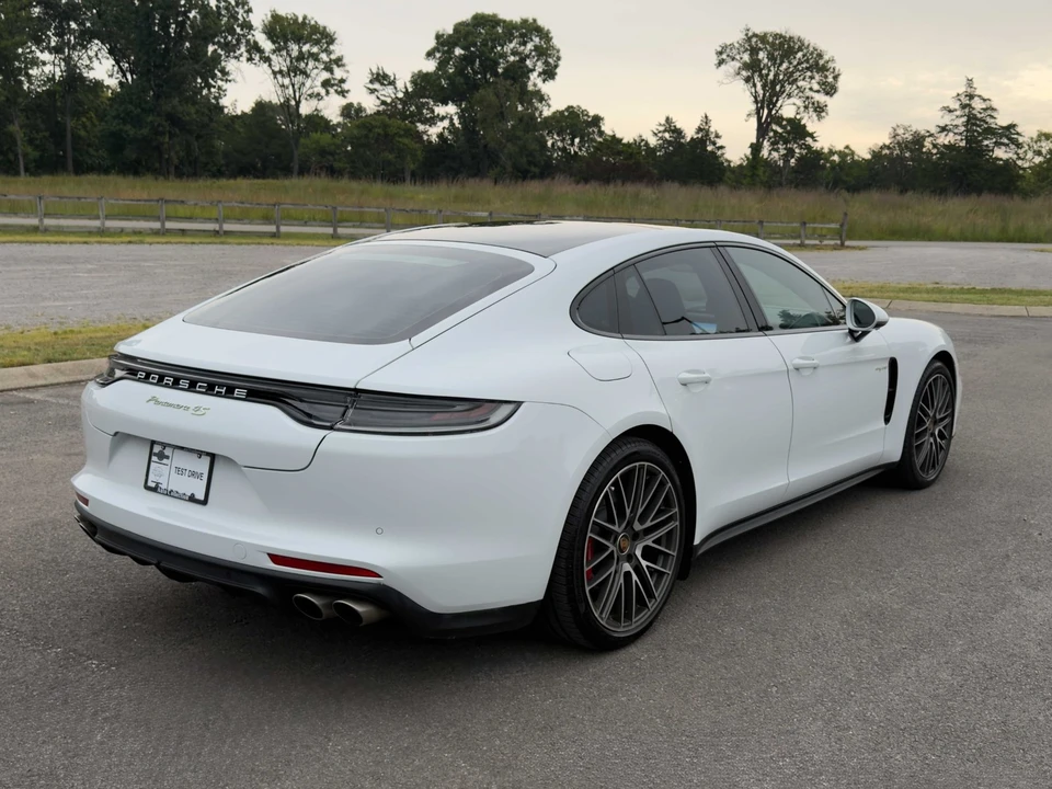 2022 Porsche 971 Panamera S - Image 3 of 31