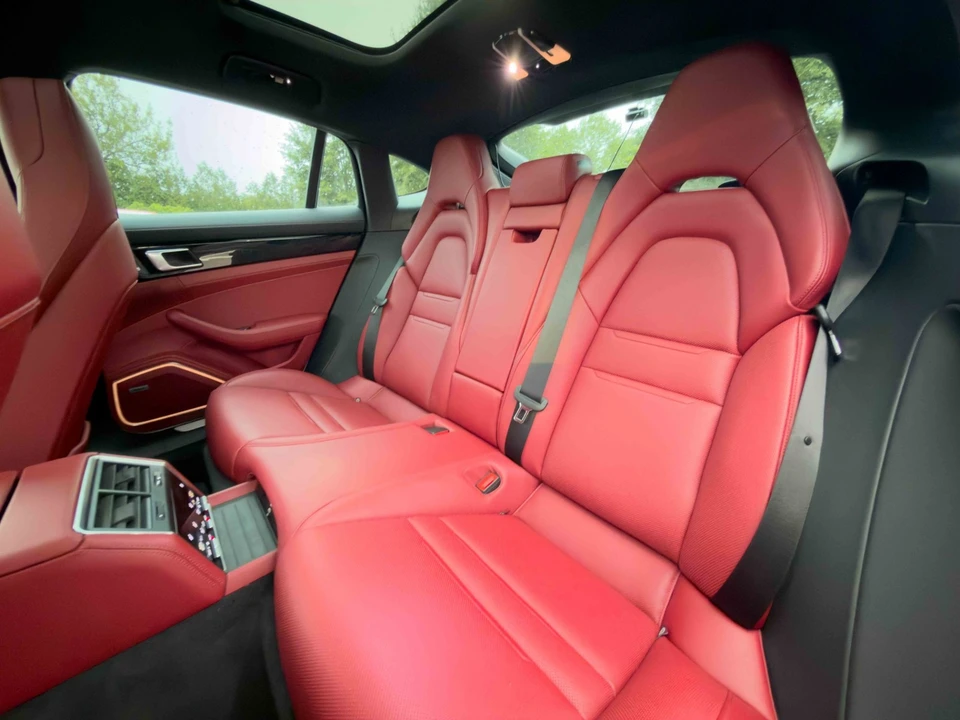 2022 Porsche 971 Panamera S - Image 16 of 31