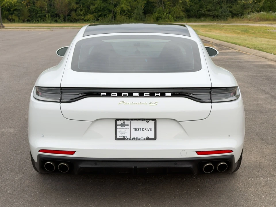 2022 Porsche 971 Panamera S - Image 5 of 31