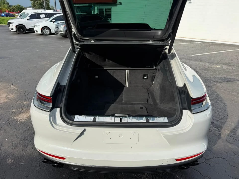 2022 Porsche 971 Panamera 4S - Image 13 of 18