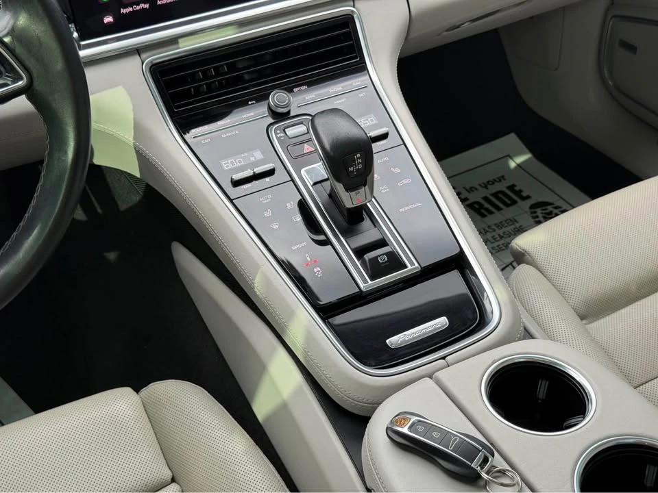 2022 Porsche 971 Panamera 4S - Image 14 of 18