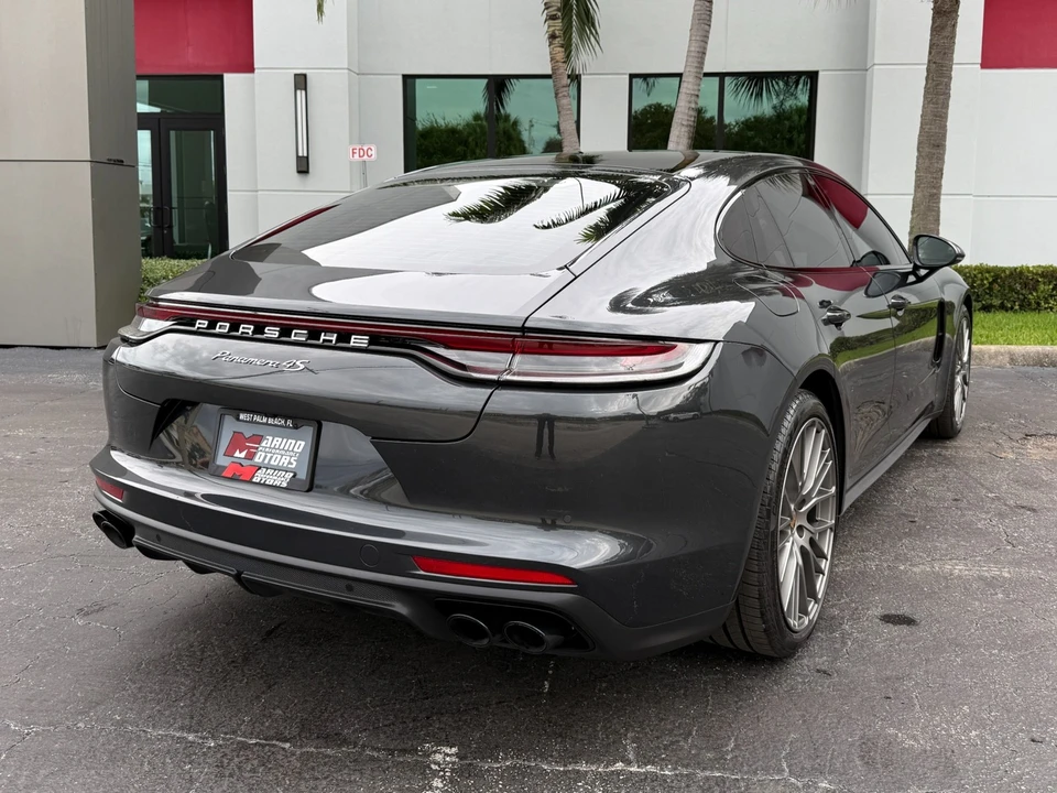 2022 Porsche 971 Panamera 4S - Image 19 of 21
