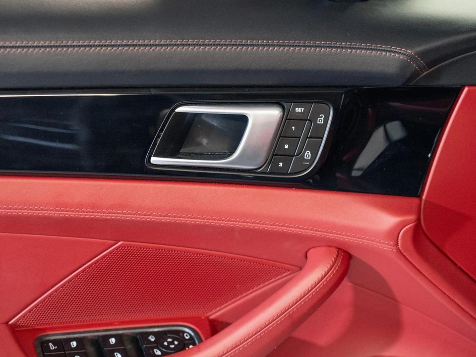 2022 Porsche 971 Panamera 4S - Image 18 of 29