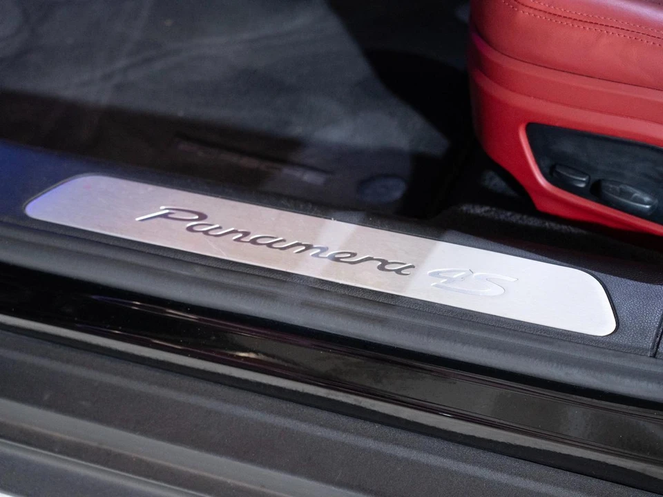 2022 Porsche 971 Panamera 4S - Image 13 of 29